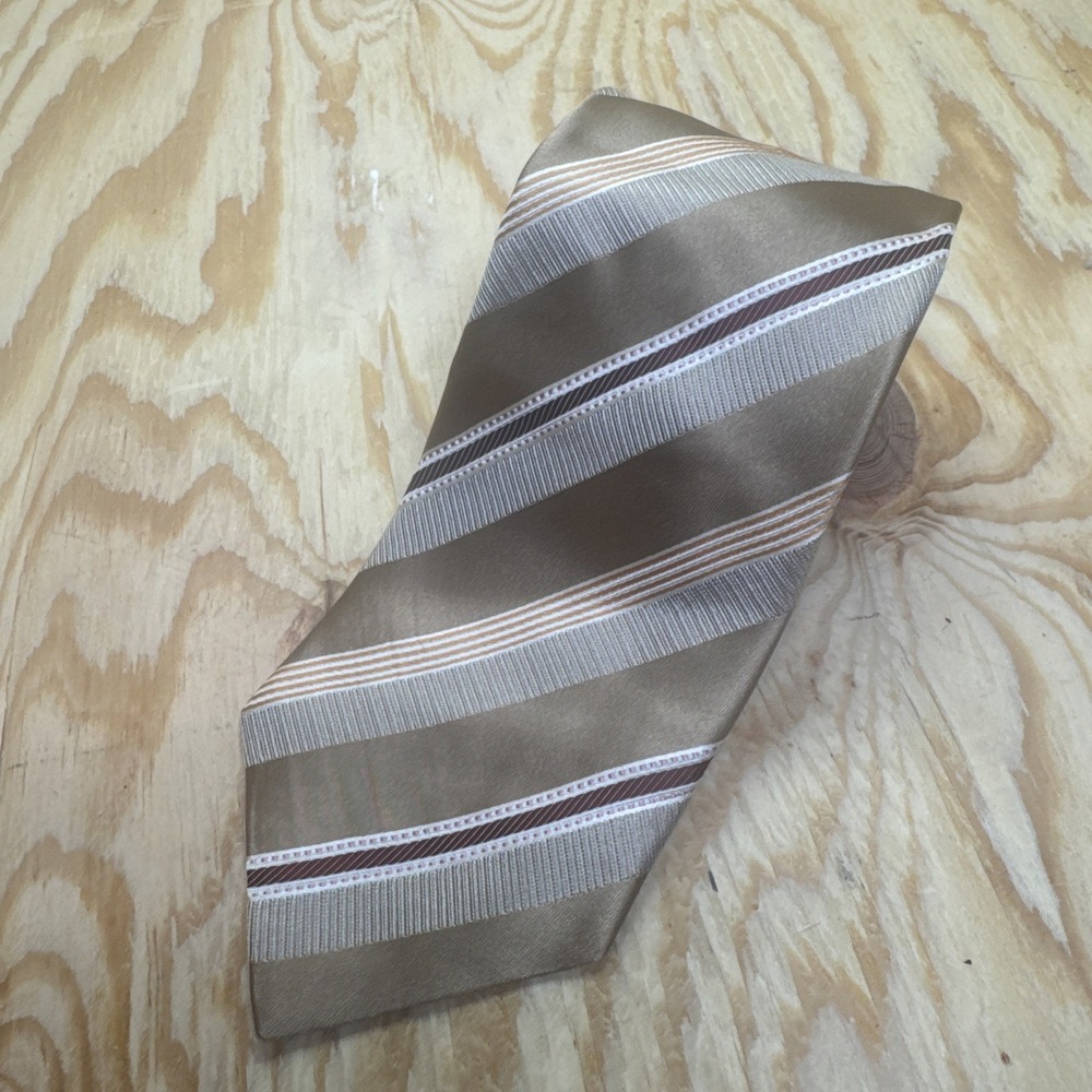 Ermenegildo Zegna Gold Stripe Silk Tie Luxury Italian Designer Formal Necktie